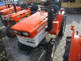 Malotraktor Kubota B1400 4WD plně repasovaný