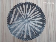 Dekorace do zeď / Kolo s cirkulárky.