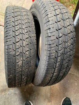 Pneu 195/75 R16