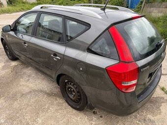 predam diely na kia ceed kombi 1,4 80kw benzin facelift 2009