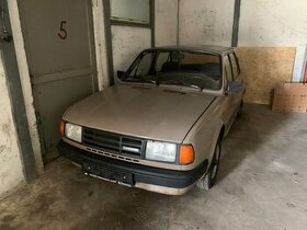 ŠKODA 125 L