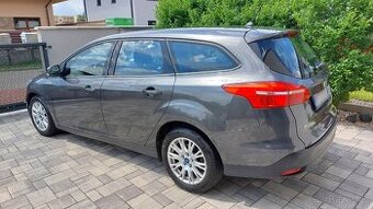 Ford Focus Kombi, čtyřválec, benzín 1,6 Ti-VCT