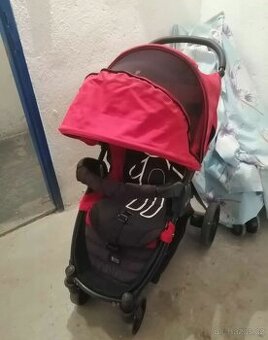 Kočárek Britax