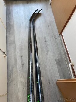Opravená hůl CCM Trigger 6 P28 85flex levá ZÁRUKA