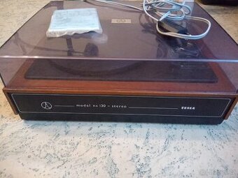 Gramofon Tesla
