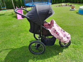 Sportovní kočárek kinderkraft helsi