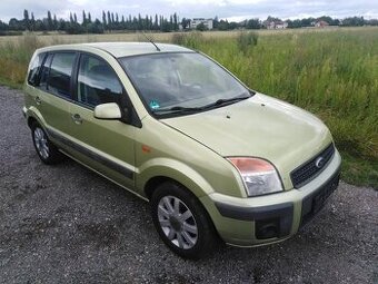 FORD FUSION 1,6i BENZIN 74 KW KLIMATR. TAŽNÝ