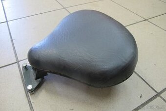 ČZ 150c sedlo - 1