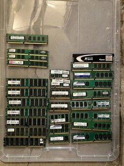 Paměti RAM do PC, typu DDR, DDR2 a DDR3, uvedená cena za vše