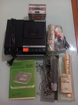 Kazetový magnetofon Unitra ULAN B 303