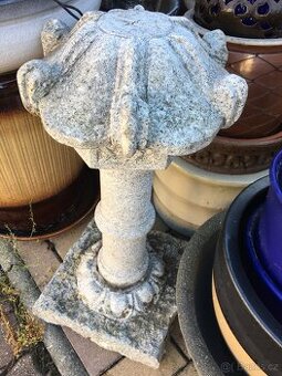 Zahradni dekorace Japonska lampa