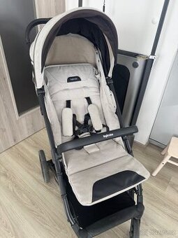 Inglesina Maior sportovní kočárek