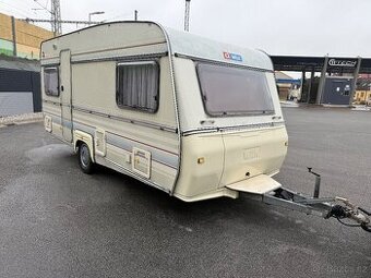 Karavan Wilk De Luxe 450