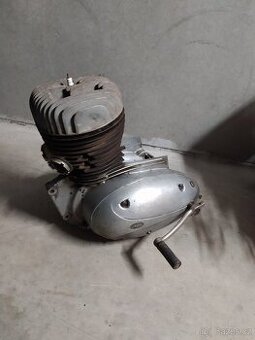Motor Jawa 250/592