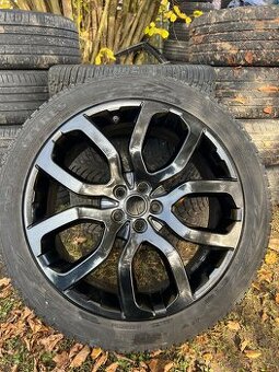 Originální zimní sada Land Rover 245/45R20