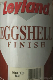 Sysntetická barva bílá