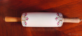 PORCELÁNOVÝ VÁLEČEK - ZNAČENÝ - TOP STAV