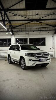 Land Cruiser 200 Diesel V8