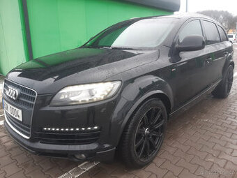 AUDI Q7, 4,2 tdi, 240KW, 4x4, 5míst, automat