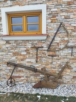 Dřevená kola,dřevěný pluh -dekorace