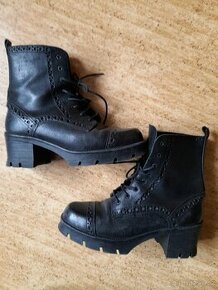 zimní šněrovací boty