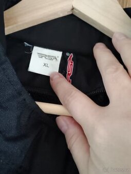 Prodej moto oblečení komplet přilba kalhoty bunda rukavice