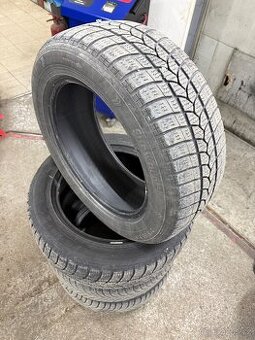 Zimní sada pneu 215/55R16