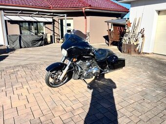 2017 Harley Davidson Street Glide