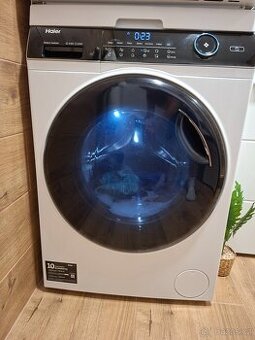 Pračka Haier HW90-B14959U1-S