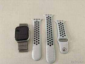 Apple Watch Nike Series 6 44mm hliník
