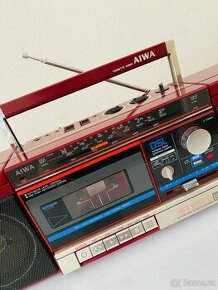 Radiomagnetofon/boombox Aiwa CS 240, rok 1984