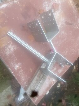 Kotevní patka 100mm