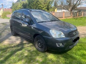 Prodám kia carans 2.0 CRDI rok 2009 Najeto 150 000 KM