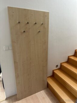 Šatní/předsíňový panel s věšáky
