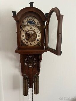 Nástěnné hodiny Wall Clock