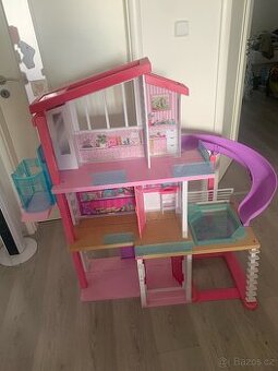Barbie domeček - 1
