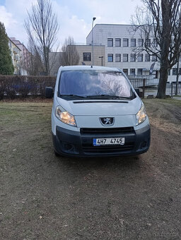 PEUGEOT EXPERT