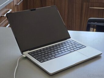 Apple Macbook Pro 14, M1 Max, 32GB, 2TB SSD Silver