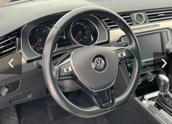 Volkswagen Passat VARIANT HIGHLINE 2,0 TDI