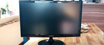 Samsung HDTV monitor SyncMasterT24B300