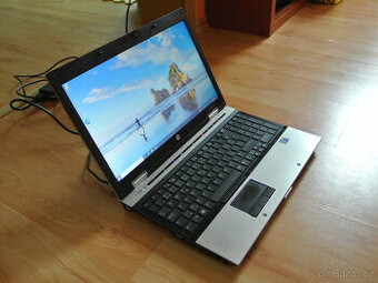 Pěkný 15,6" notebook HP, Core i5 4x3GHz, baterie 3h, Win10