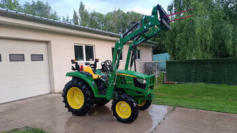 John Deere 3036E