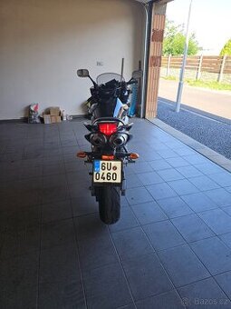 Yamaha Fzs 600