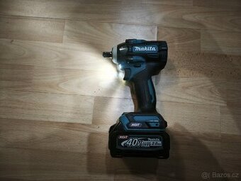 Makita XGT TW004GZ