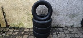 215/60/16 Firestone - zimní - pošlu poštou 956.