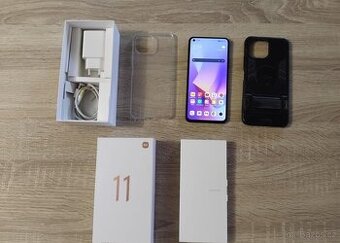 Xiaomi 11 Lite 5G NE / 8GB/128GB TOP stav