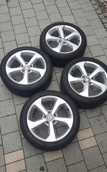 Alu kola vw 5x112 r17 7,5j et49 letni pneu 225/45/17