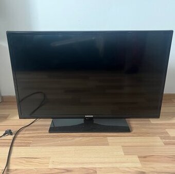 Televize Samsung UE32EH4003W – 32”, plně funkční