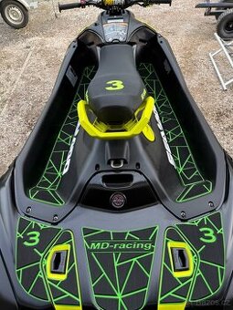 Zakázková výroba povrchu stroje