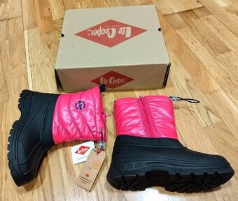 Zimní nenošené boty vel 35 Lee Cooper